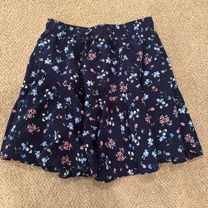 FRANCHESCA'S✨✨ FLORAL SKIRT